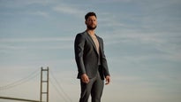 Calum Scott | Logen-Seat in der Ticketmaster Suite