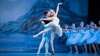 Schwanensee - International Festival Ballet & Festival Orchester