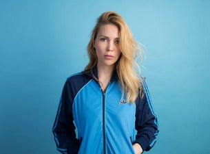 Alexa Feser - 09.05.2020 Alexa Feser - 09.05.2020